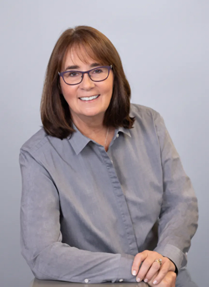 Jennifer Larson Bio