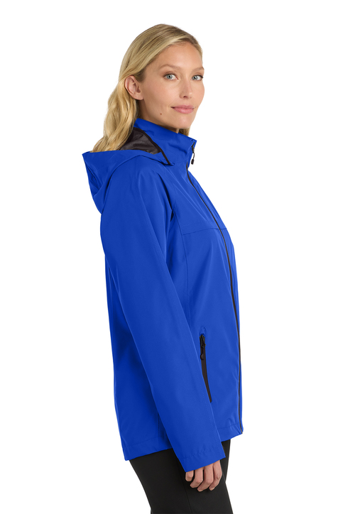 6882_TrueRoyal-4-L333TrueRoyalModelSide2_624Wx724H