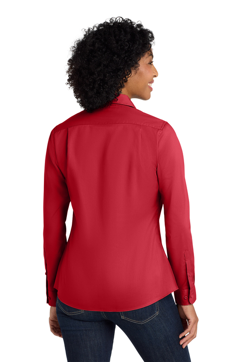 7609_RichRed-2-L663RichRedModelBack2_624Wx724H