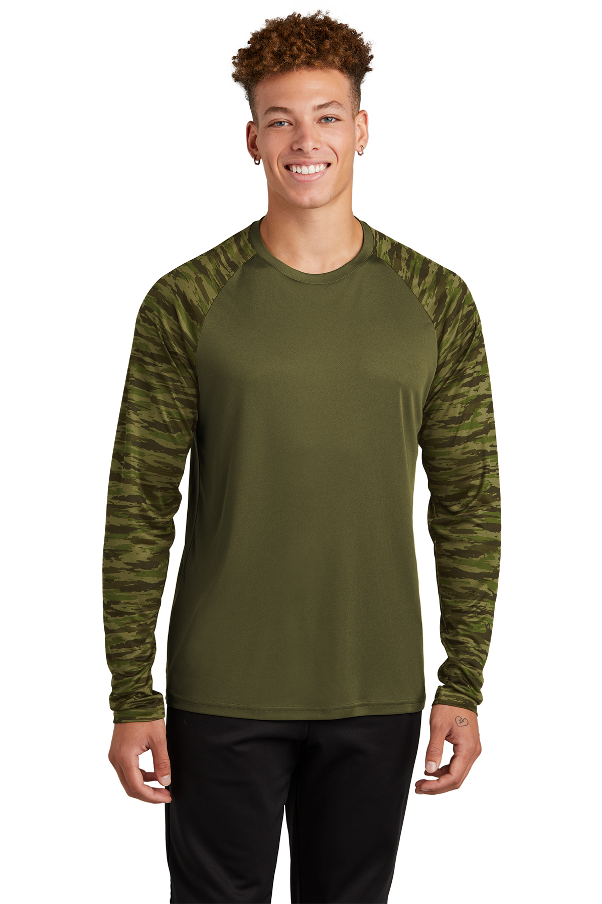 The St. Croix/Lake Murray Long Sleeve Performance Tee Camo Print