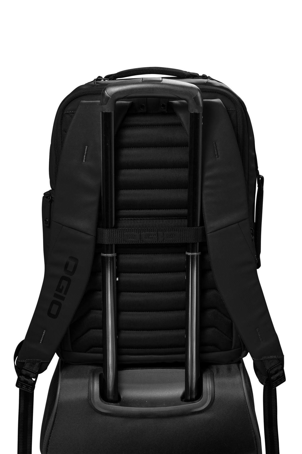 人気ブランドバ40代 Commuter OGIO XL SanMar | Product | Pack その他